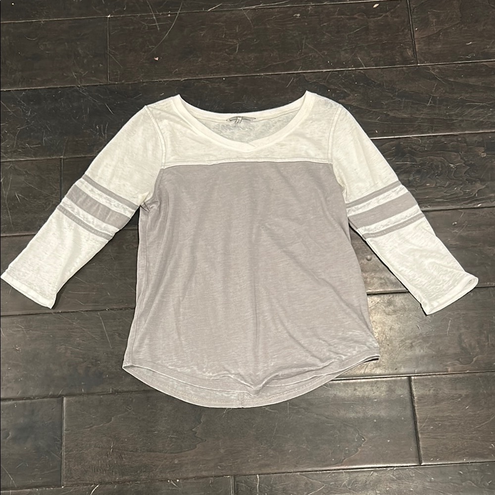 BKE Women’s 3/4 Sleeve Top